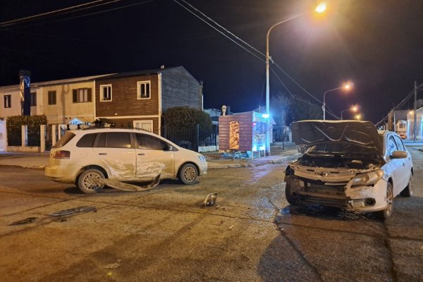 Violento choque, una mujer y un menor fueron hospitalizados | NOTI sur