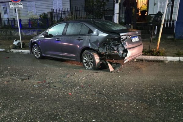 Colisión vehicular en Ushuaia: un conductor ebrio y su acompañante fueron aprehendidos