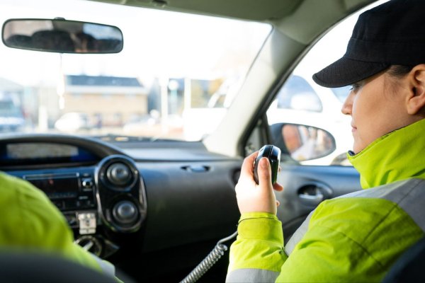 Policia provincial acompaña con un fuerte dispositivo de seguridad la serenata