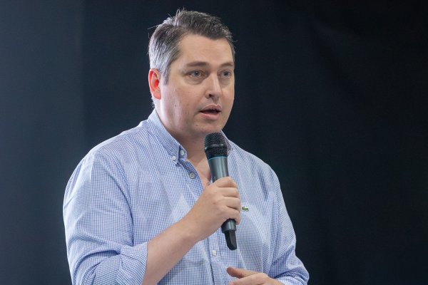 Perez advirti&oacute; que Milei busca &ldquo;desfinanciar las universidades para que estudiar vuelva a ser un privilegio de unos pocos&rdquo;